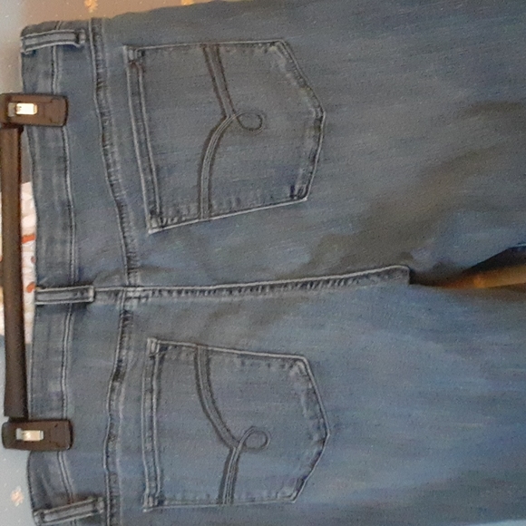 Jeans - Picture 3 of 4